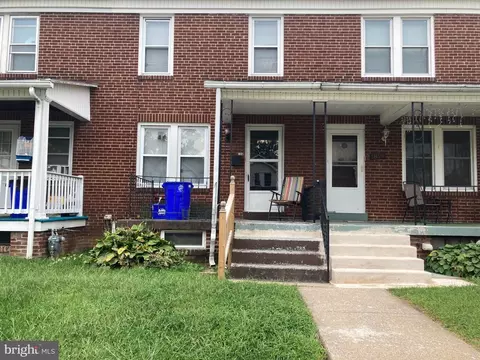 1821 Forster St, Harrisburg, PA 17103