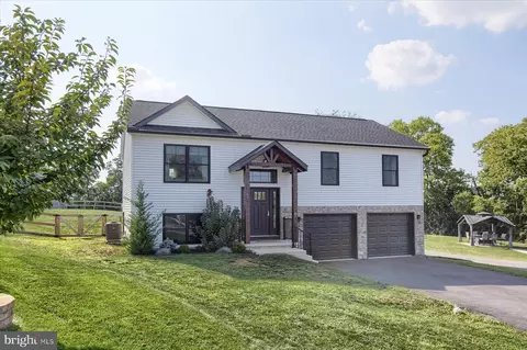 31 Conway Dr, Middletown, PA 17057
