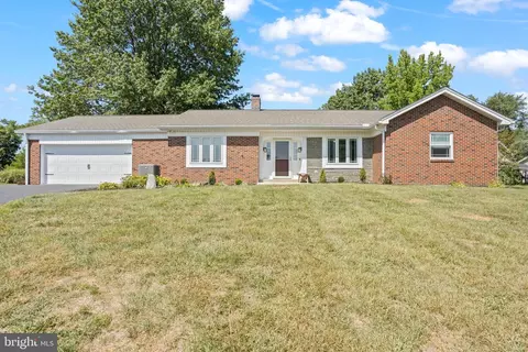 109 Highland Cir, Palmyra, PA 17078
