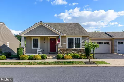 6056 Station Circle Rd, Harrisburg, PA 17111