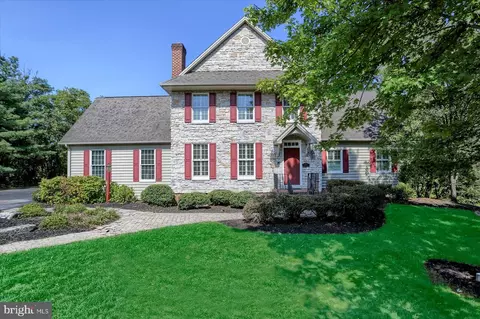 6250 Stirrup Ct, Harrisburg, PA 17111