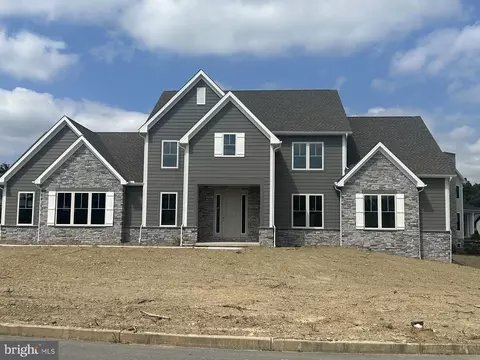 6534 Plowman Ridge L35, Harrisburg, PA 17112