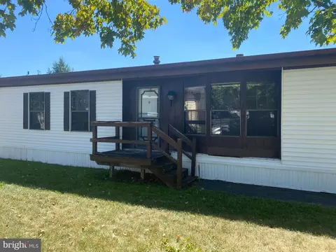 14 Meadow Run Pl, Harrisburg, PA 17112