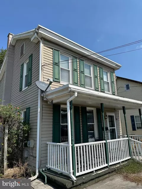 19 Juniata St, Middletown, PA 17057
