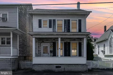 706 Main St, Lykens, PA 17048