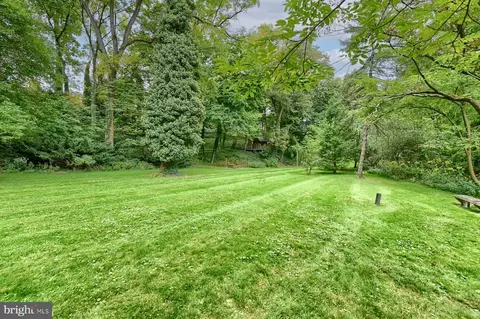 Exterior - 343 E Granada, Hershey, PA 17033 photo 13 of 18