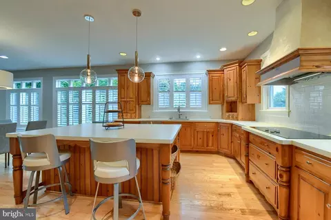 Kitchen - 343 E Granada, Hershey, PA 17033 photo 2 of 3