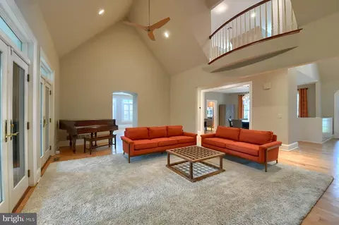 Living - 343 E Granada, Hershey, PA 17033 photo 4 of 9