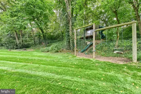 Exterior - 343 E Granada, Hershey, PA 17033 photo 12 of 18