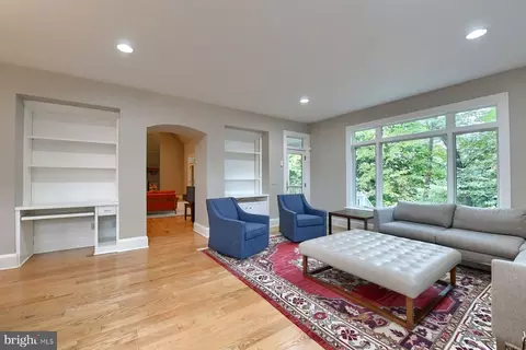 Living - 343 E Granada, Hershey, PA 17033 photo 7 of 9
