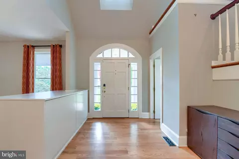 Entry Way - 343 E Granada, Hershey, PA 17033 photo 2 of 6