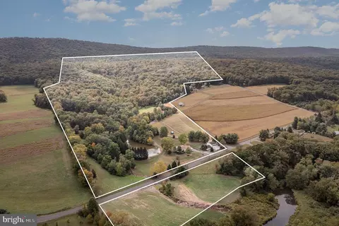 2825 Back Rd, Halifax, PA 17032