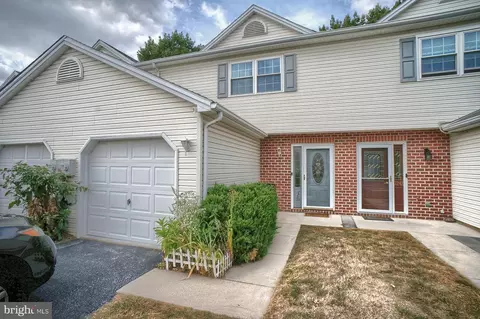 7240 Huntingdon St, Harrisburg, PA 17111