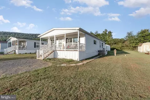 49 S Elmer Ave, Halifax, PA 17032
