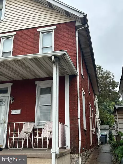 511 S Front St, Steelton, PA 17113