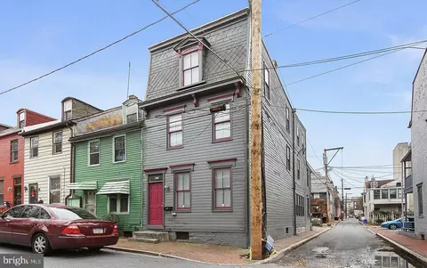 419 Herr St, Harrisburg, PA 17102