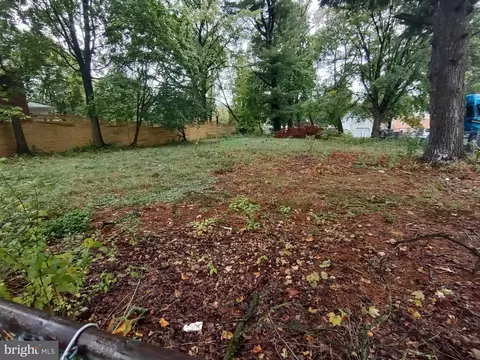 213 N 28th St, Harrisburg, PA 17109