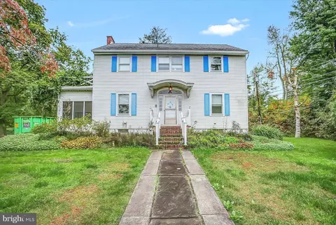 115 N 5th St, Halifax, PA 17032