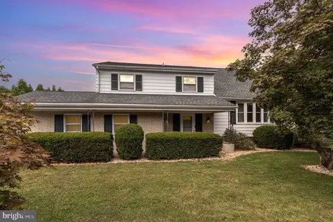 7948 Slepian St, Harrisburg, PA 17112