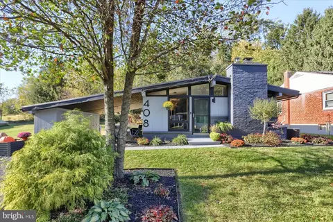 408 N Duke St, Hummelstown, PA 17036