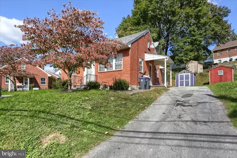209 Park Ave, Steelton, PA 17113