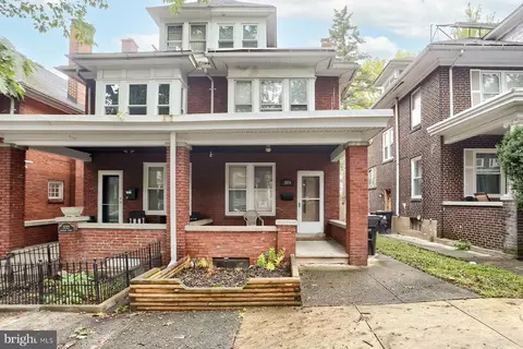 2024 Chestnut St, Harrisburg, PA 17104