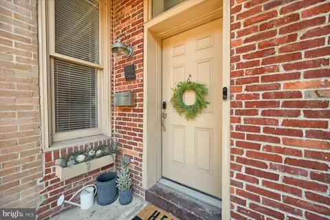 217 Kelker St, Harrisburg, PA 17102