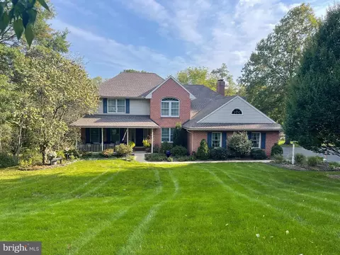 37 Bonnywick Dr, Harrisburg, PA 17111