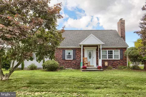 1659 S Geyers Church Rd, Middletown, PA 17057