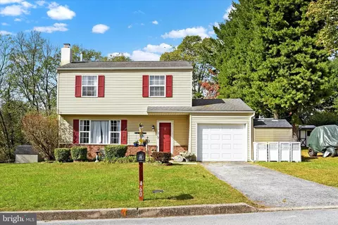460 Harvest Dr, Harrisburg, PA 17111