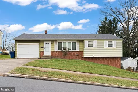 20 Heatherland Rd, Middletown, PA 17057