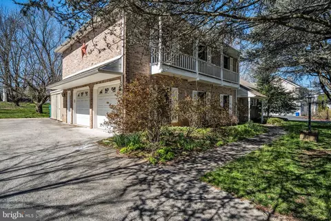 Exterior - 1055 Beech Ave, Hershey, PA 17033 photo 2 of 6