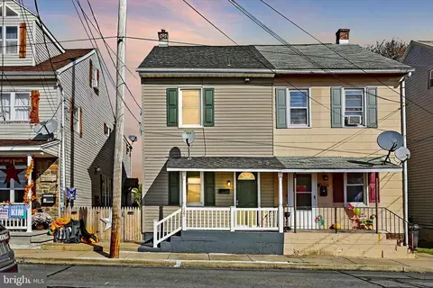 127 Keystone Ave, Middletown, PA 17057