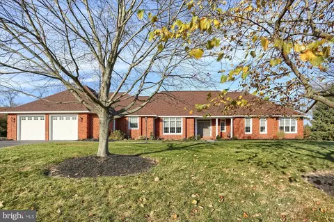 4208 Prosperous Dr, Harrisburg, PA 17112