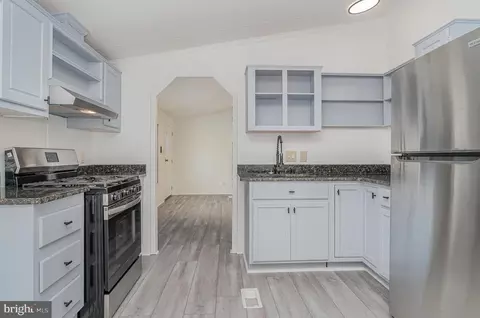 3599 Mobile Rd, Harrisburg, PA 17109