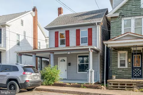 566 Highland St, Harrisburg, PA 17113