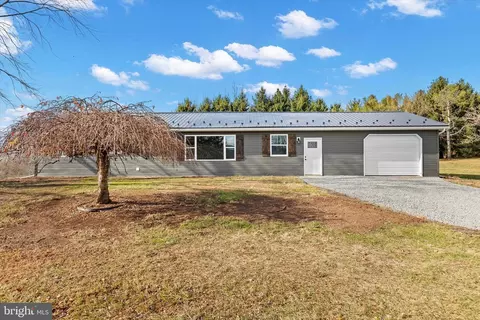 1228 Matamoras Rd, Halifax, PA 17032