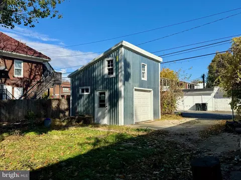 2344 Susquehanna St, Harrisburg, PA 17110