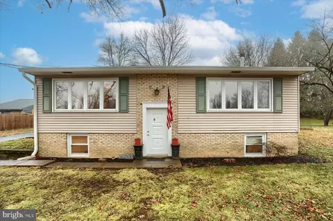162 N Fairville Ave, Harrisburg, PA 17112