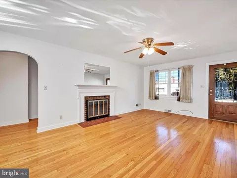 1246 E Derry Rd, Hershey, PA 17033 photo 6
