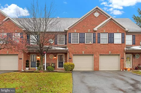 449 Northstar Dr, Harrisburg, PA 17112