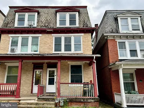 1915 Park St, Harrisburg, PA 17103