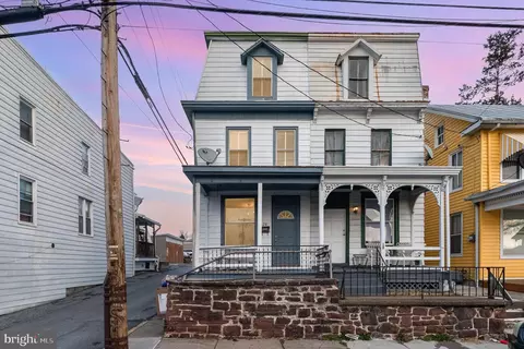 24 S 28th St, Harrisburg, PA 17103