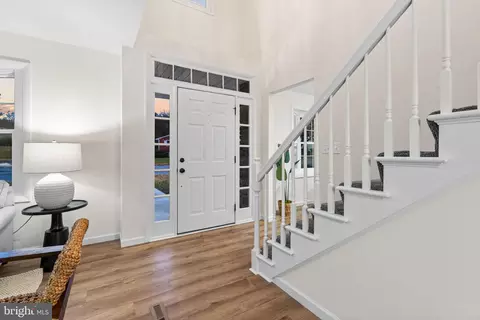 7 Forest Ave, Hershey, PA 17033 photo 4