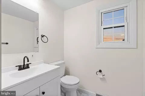 7 Forest Ave, Hershey, PA 17033 photo 41
