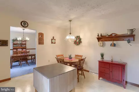 422 Cherry Dr, Hershey, PA 17033 photo 16