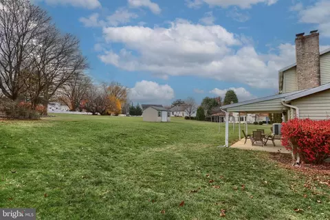 422 Cherry Dr, Hershey, PA 17033 photo 32
