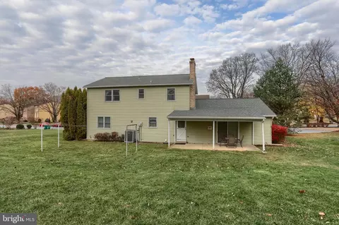 422 Cherry Dr, Hershey, PA 17033 photo 34