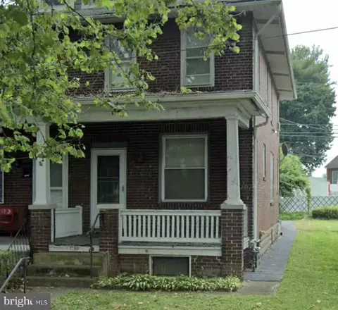 1709 Sycamore St, Harrisburg, PA 17104