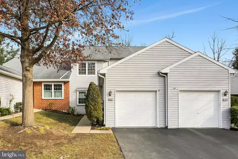 1047 Pond Ridge Dr, Harrisburg, PA 17111